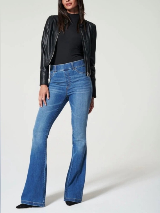 SPANX Denim - SPANX | Women’s Medium Blue Denim Pull On Flare Leg Shapewear Jeans Size XL